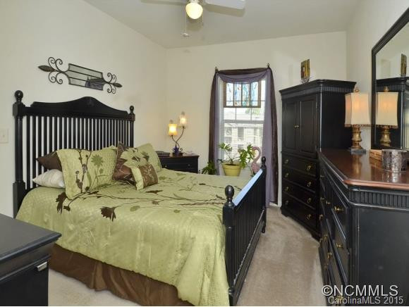 700 VISTA LAKE DRIVE #305 - Photo 5