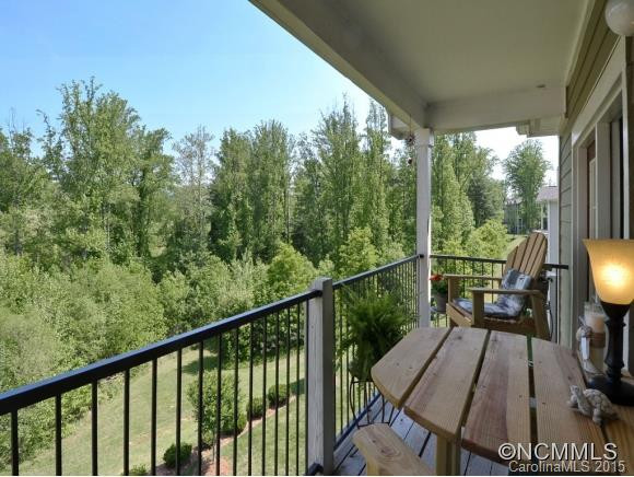 700 VISTA LAKE DRIVE #305 - Photo 7
