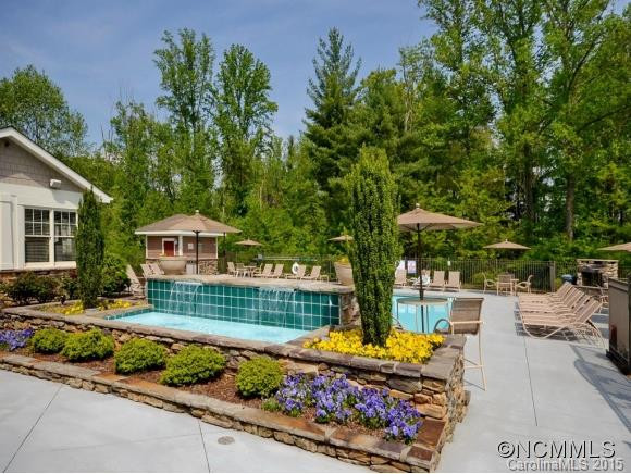 700 VISTA LAKE DRIVE #305 - Photo 10