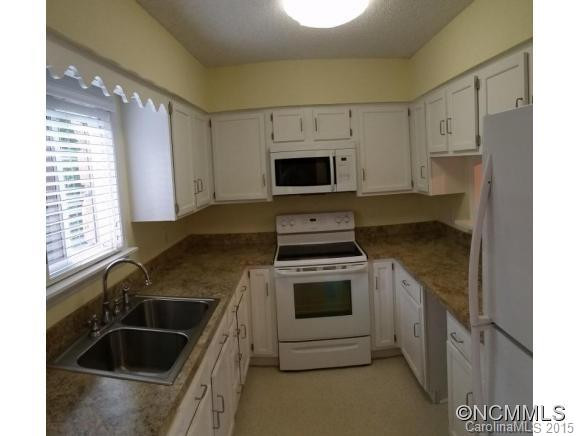127 Cedar Forest Trail - Photo 2