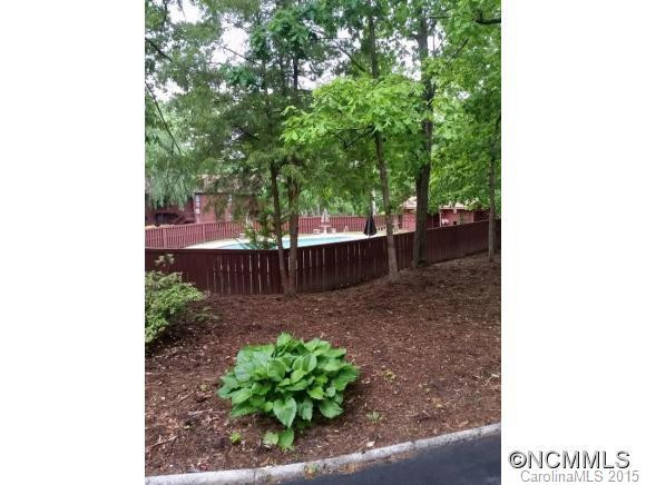 127 Cedar Forest Trail - Photo 11