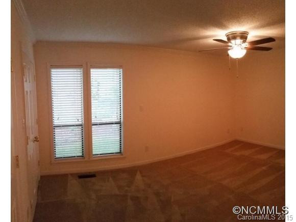 127 Cedar Forest Trail - Photo 8
