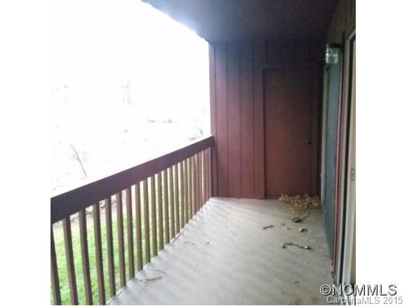 127 Cedar Forest Trail - Photo 10