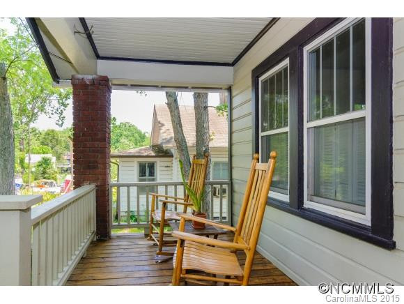 86 Montana Avenue - Photo 2