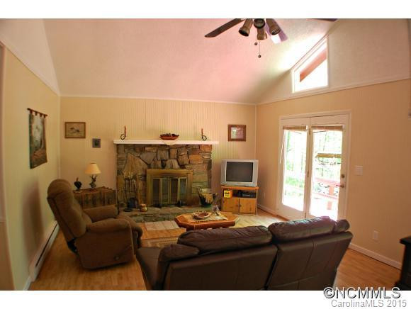 279 Byrd Mountain Road - Photo 4