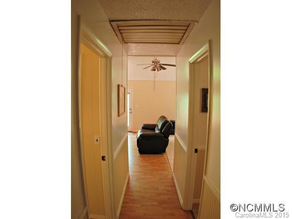 279 Byrd Mountain Road - Photo 9