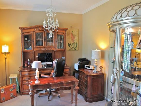 211 RIVER BIRCH DRIVE - Photo 4