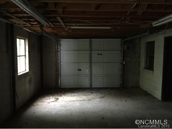 1235 Pine Spring Dr - Photo 5