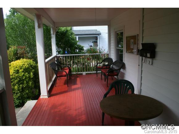 19 Westwood Place - Photo 3