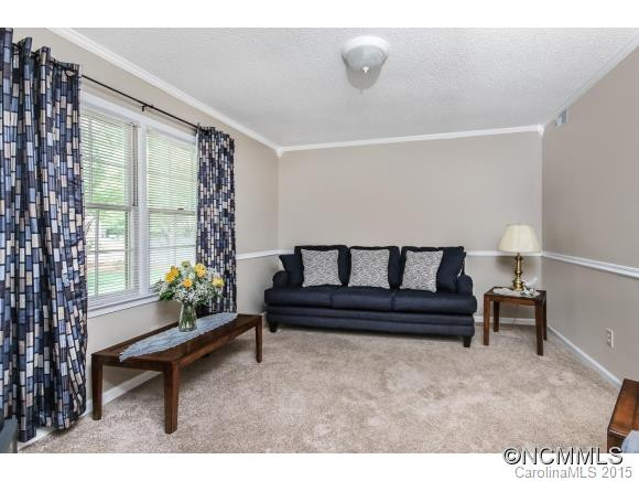 103 Scottlynn Court - Photo 3
