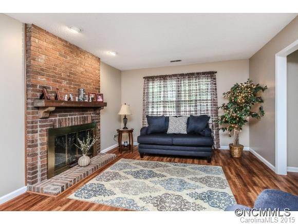 103 Scottlynn Court - Photo 4