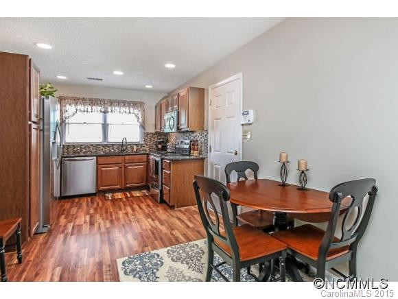 103 Scottlynn Court - Photo 5