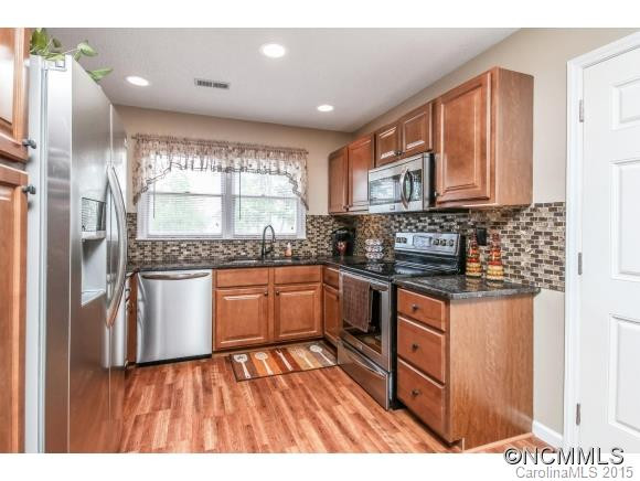 103 Scottlynn Court - Photo 6