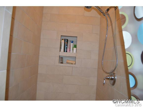 210 Westover Dr - Photo 13