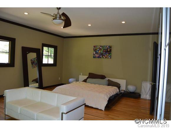 210 Westover Dr - Photo 9