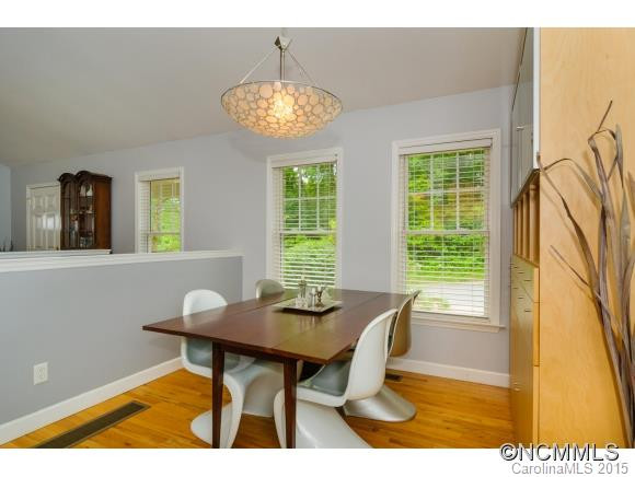 430 Riverview Drive - Photo 11