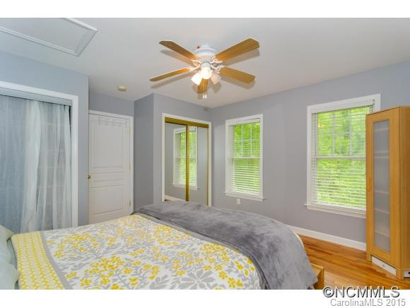 430 Riverview Drive - Photo 13