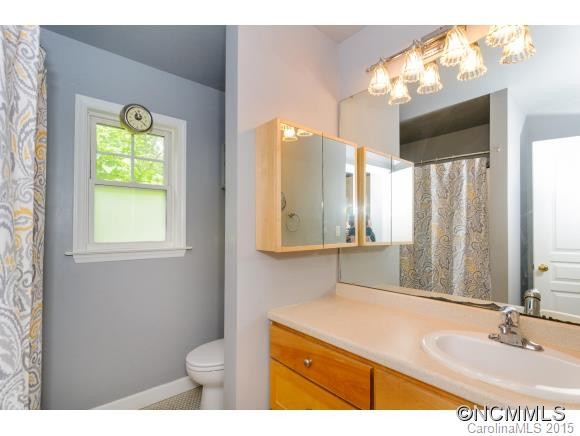 430 Riverview Drive - Photo 14