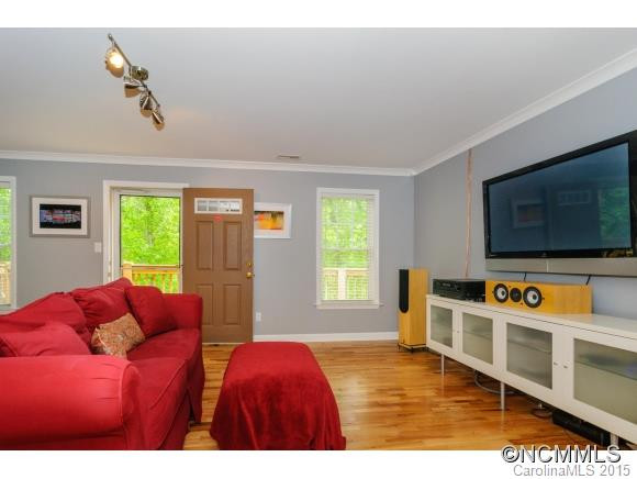 430 Riverview Drive - Photo 15