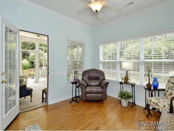 120 VICTORIA PARK DRIVE - Photo 8
