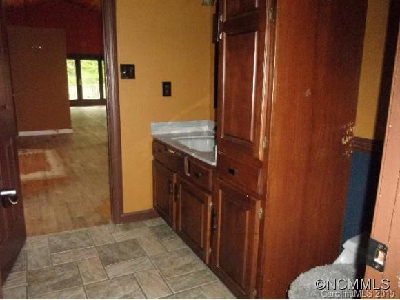 20 Parkview Dr - Photo 9