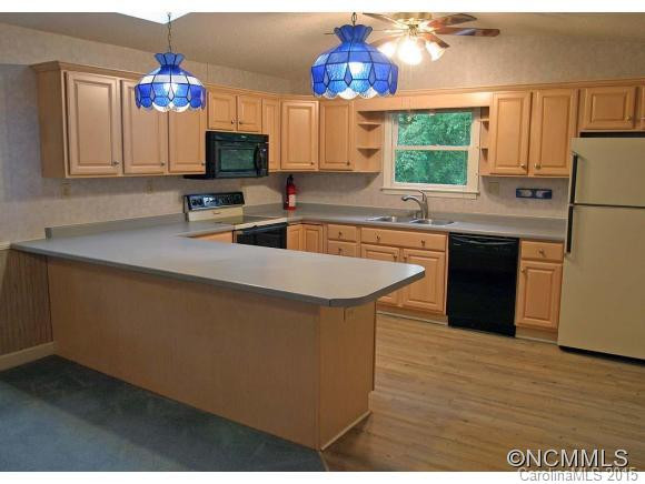 518 Rose Hill Road - Photo 2