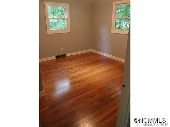 518 Rose Hill Road - Photo 5