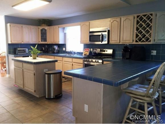 105 GOLDFINCH LANE - Photo 2