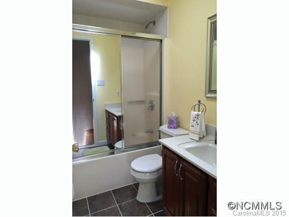105 GOLDFINCH LANE - Photo 6