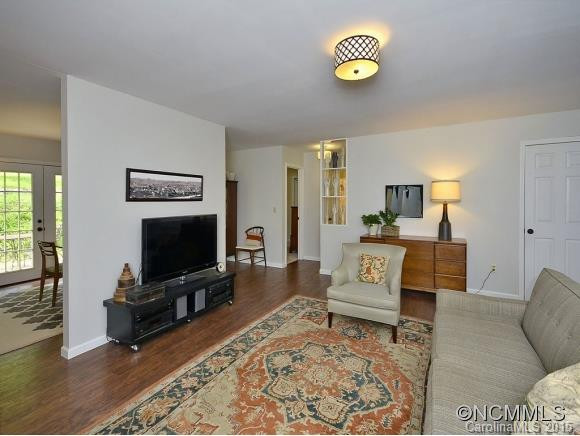 1345 RANSIER DRIVE - Photo 4