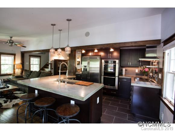 601 Tomahawk Avenue - Photo 2