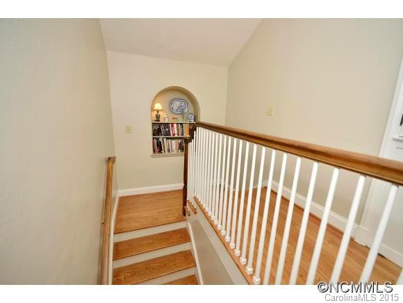83 E. Euclid Parkway - Photo 8
