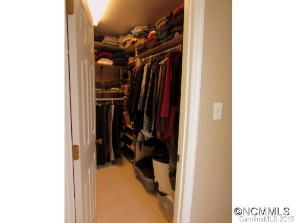 83 Skyview Terrace - Photo 11