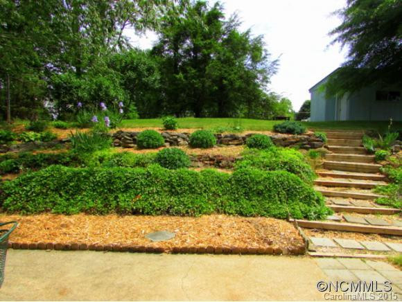 83 Skyview Terrace - Photo 16