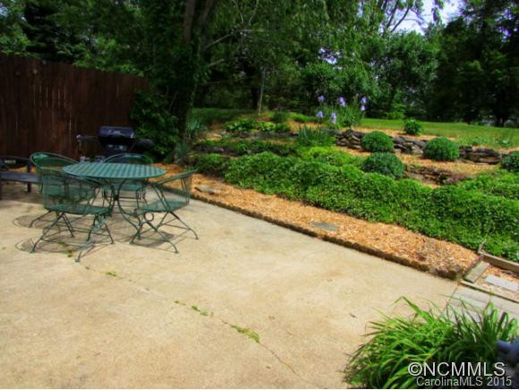 83 Skyview Terrace - Photo 17