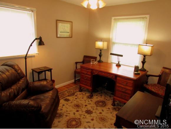 83 Skyview Terrace - Photo 8
