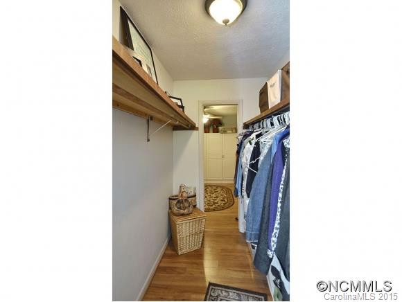 30 GOLDEN OAKS LANE - Photo 18