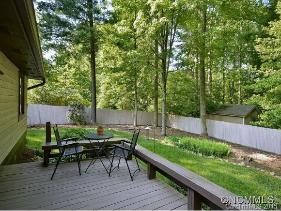 30 GOLDEN OAKS LANE - Photo 20