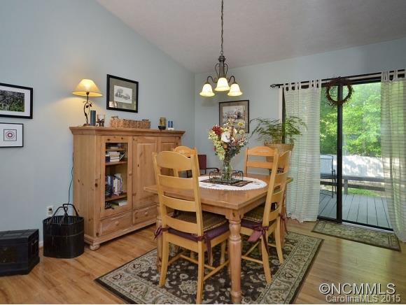 30 GOLDEN OAKS LANE - Photo 8