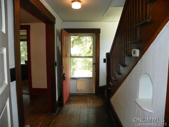 122 Woodrow Avenue - Photo 2