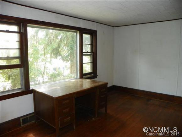 122 Woodrow Avenue - Photo 6