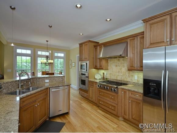 201 COTTONWOOD COURT - Photo 10