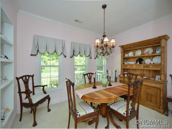 623 CARRIAGE COMMONS DRIVE - Photo 4