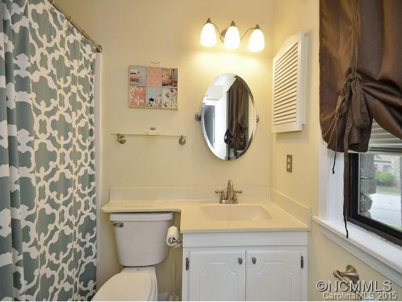 27 LAKE DRIVE - Photo 12