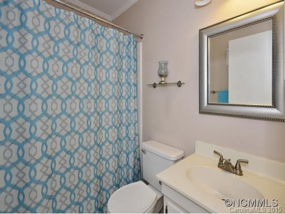 27 LAKE DRIVE - Photo 10