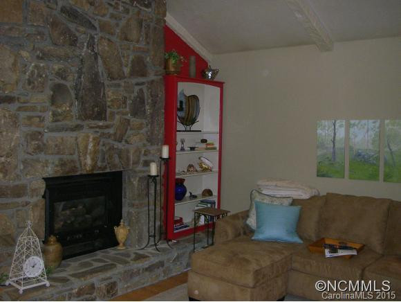 210 HEMLOCK LOOP - Photo 22