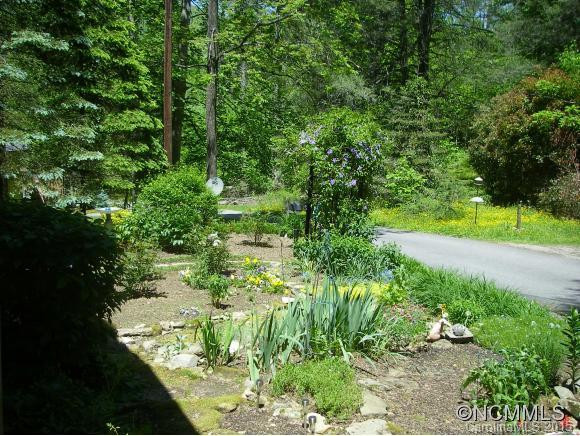 210 HEMLOCK LOOP - Photo 24