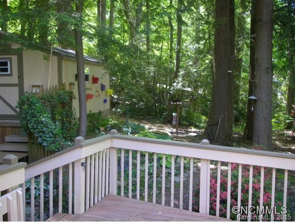 210 HEMLOCK LOOP - Photo 4