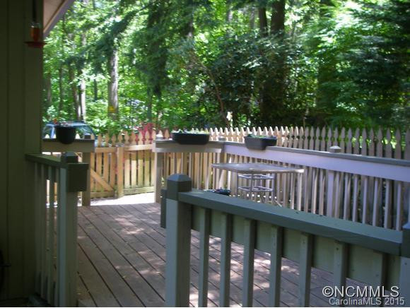 210 HEMLOCK LOOP - Photo 9