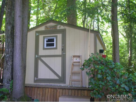 210 HEMLOCK LOOP - Photo 10